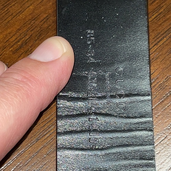 Authentic Gucci crocodile belt (unisex) - Picture 2 of 16